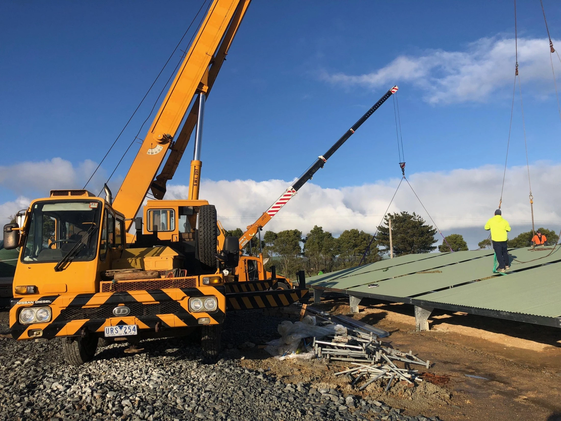 Crane in difficult conditions